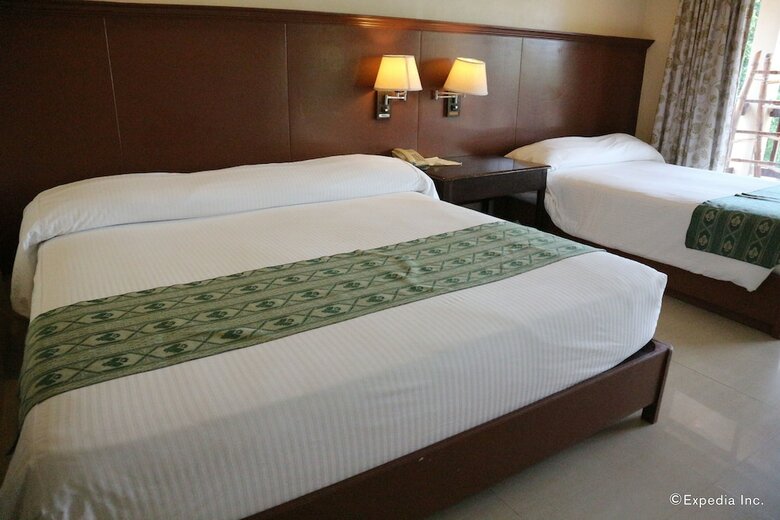Villa Dos Palmas Island Resort & Spa