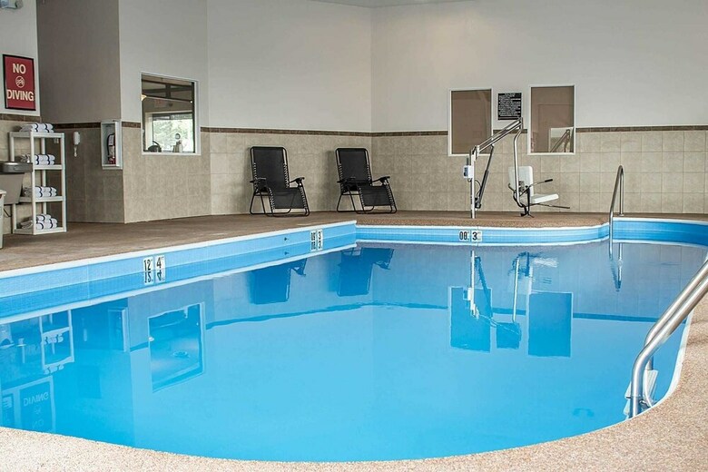 Motel Quality Inn & Suites