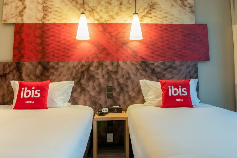 Ibis Xinzhou Qiyi Road Hotel
