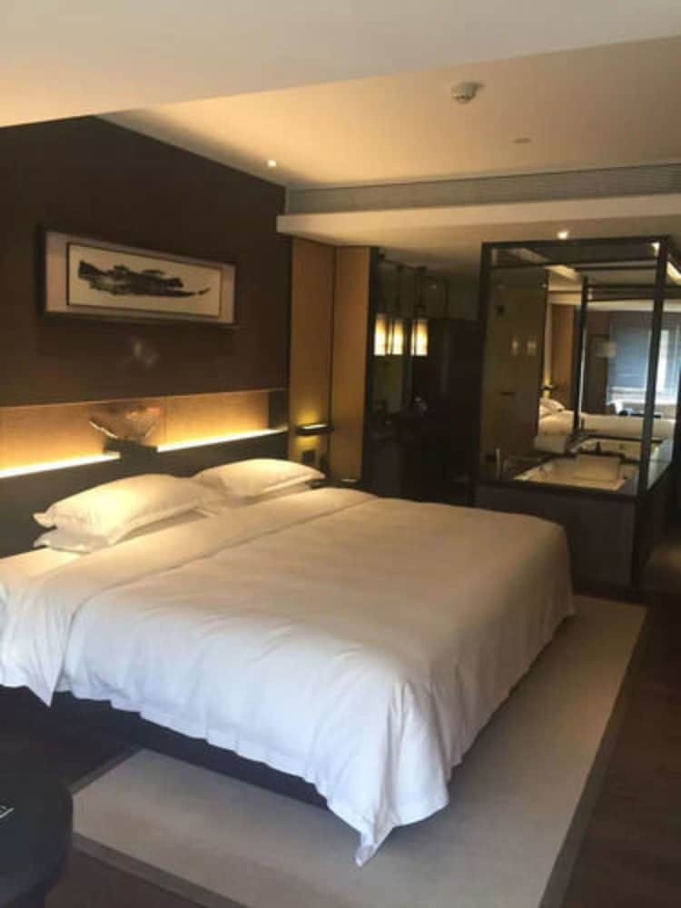 Gloria Plaza Hotel Dongsheng