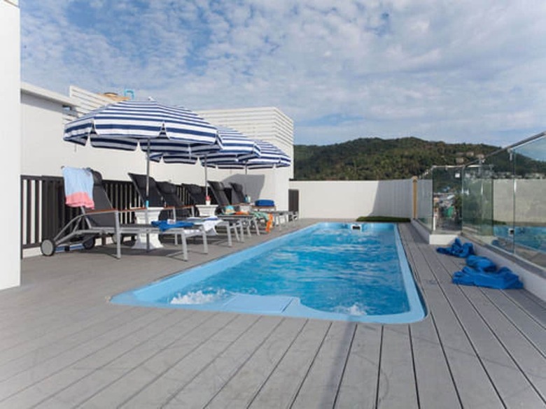 The Blue Pearl Kata Hotel