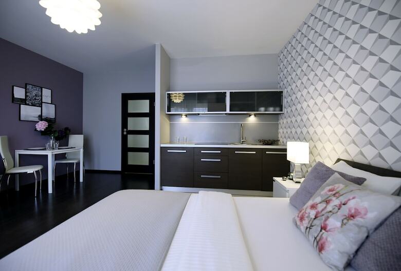 Aparthotel Absynt Apartments Old Town Deluxe