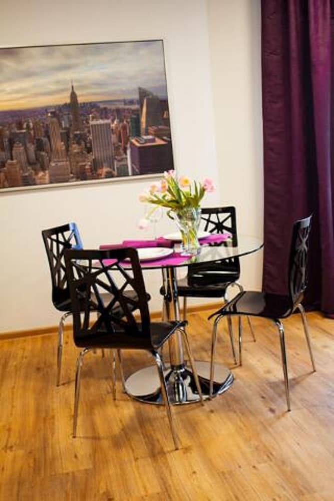 Aparthotel Absynt Apartments Old Town Deluxe