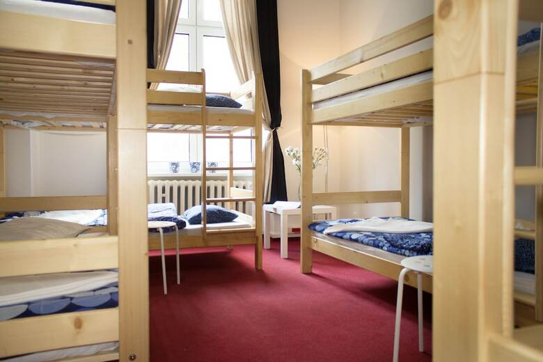 Hostal Absynt Hostel