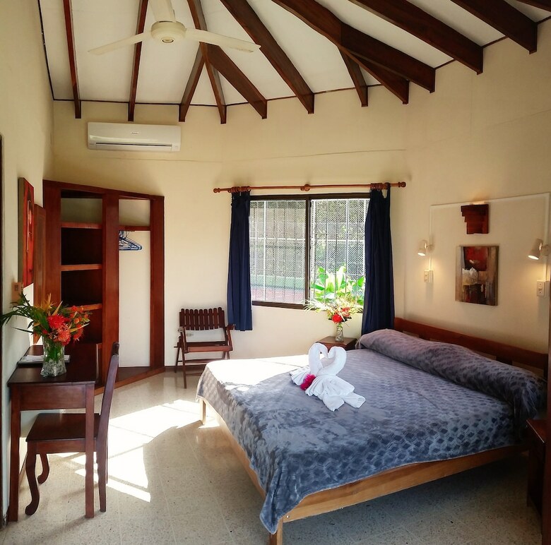 Hotel Guacamaya Lodge