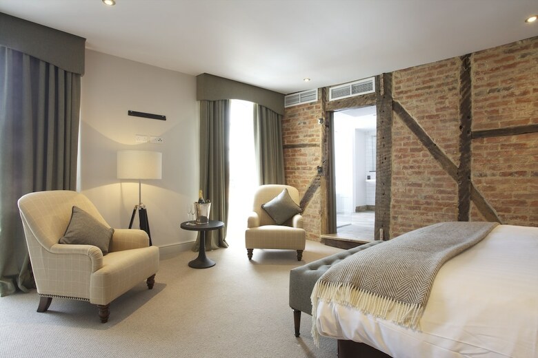 Kings Head Hotel