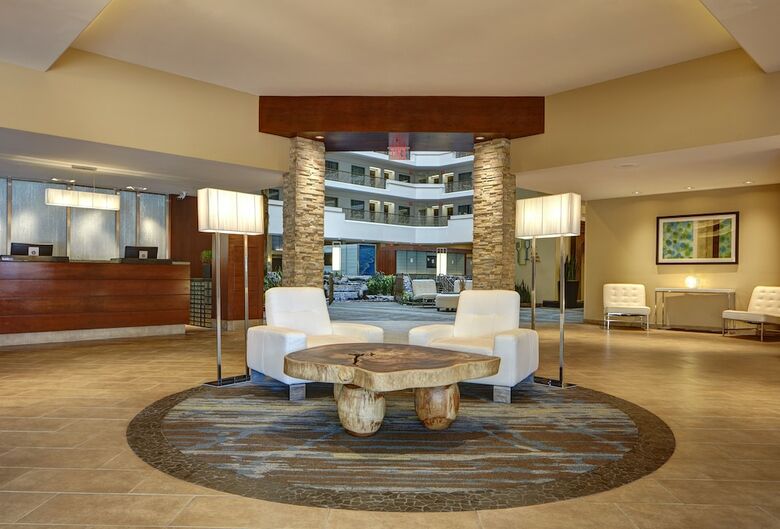 Hotel Embassy Suites By Hilton San Diego - La Jolla