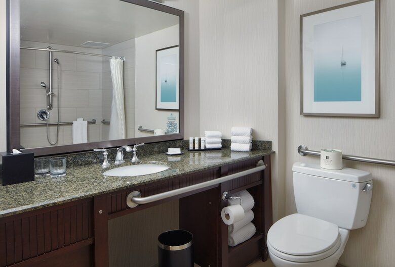 Hotel Embassy Suites By Hilton San Diego - La Jolla