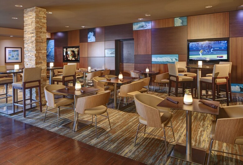 Hotel Embassy Suites By Hilton San Diego - La Jolla