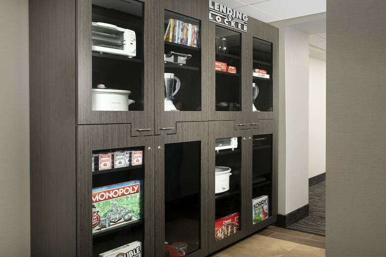 Hotel Candlewood Suites Alexandria West