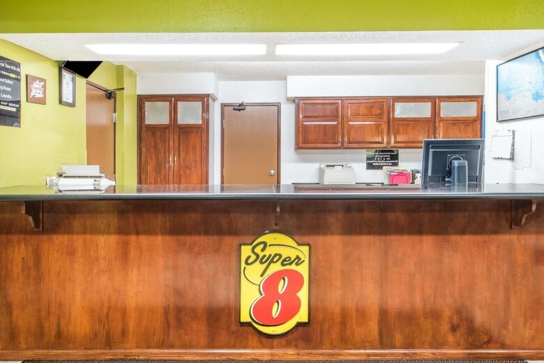 Motel Super 8 By Wyndham Harlingen Tx