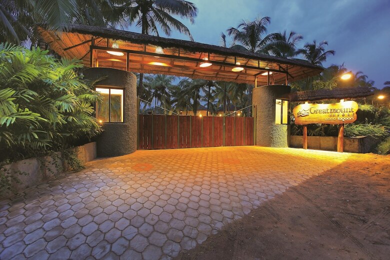 Hotel Coco Lagoon By Great Mount Resort