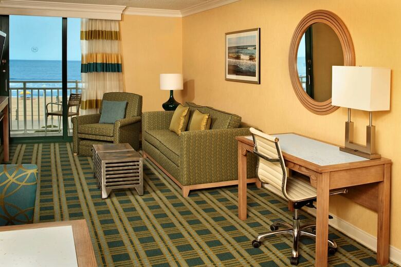 Sheraton Virginia Beach Oceanfront Hotel