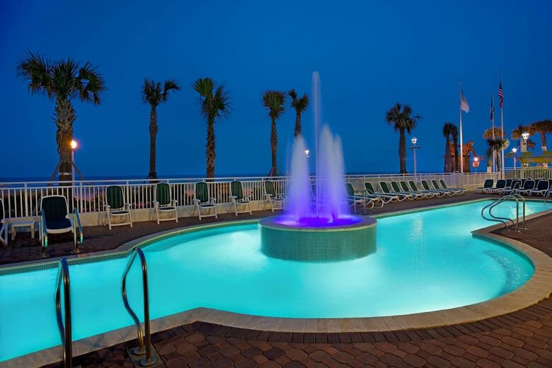 Sheraton Virginia Beach Oceanfront Hotel