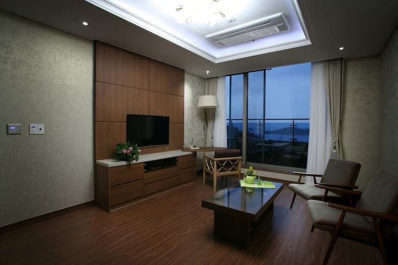 Benikea Hotel Yeosu
