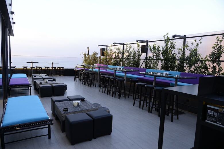 Hotel Three Onine Urban House