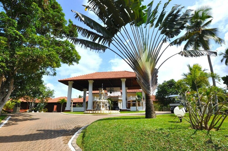 Hotel Cocoon Resort & Villas