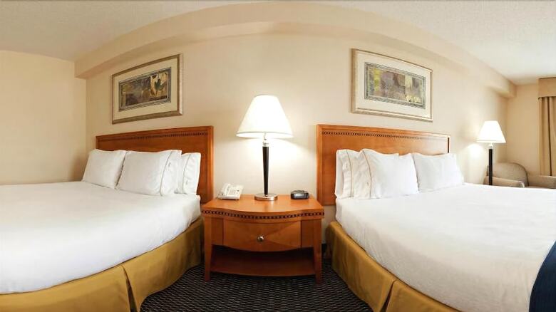 Holiday Inn Express Hotel & Suites Richmond-brandermill