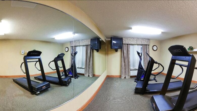 Holiday Inn Express Hotel & Suites Richmond-brandermill