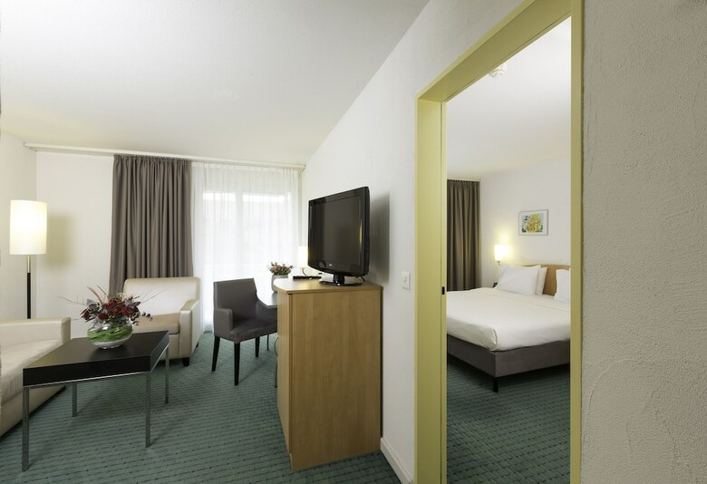 Apart-hotel Zurich Airport