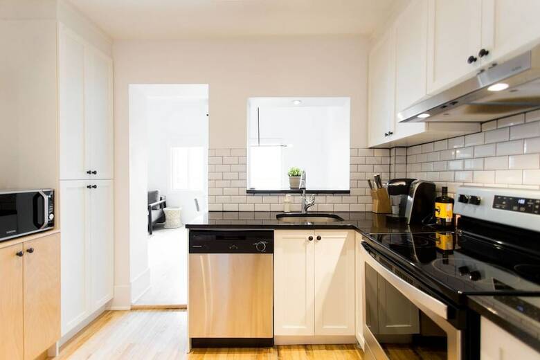 Apartamento Stylish & Unique 3 Bdr Flat With Parking!