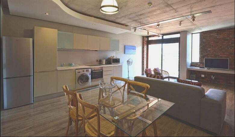 Metropolis Luxury Apartments