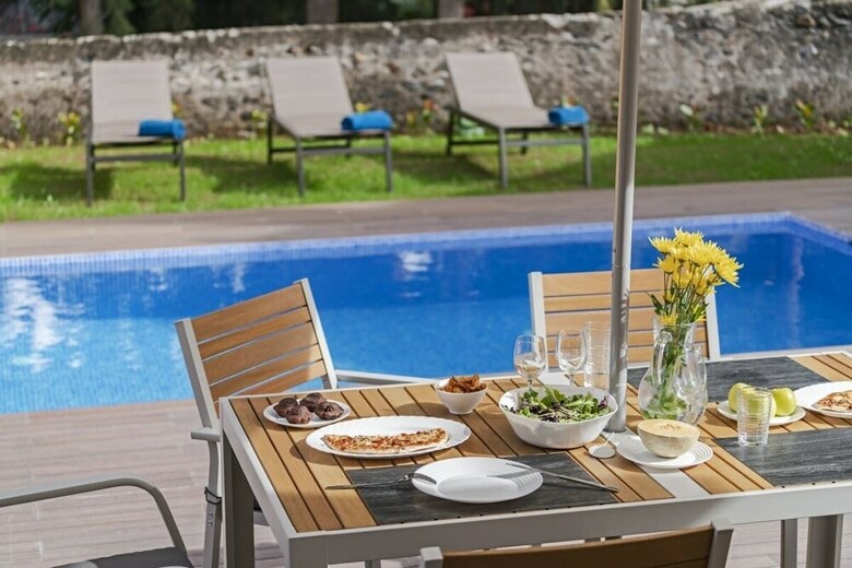 A Casa Amarela By An Island Apart