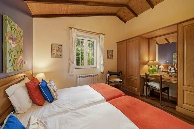 Quinta Dev�nia I - Cedro By An Island Apart