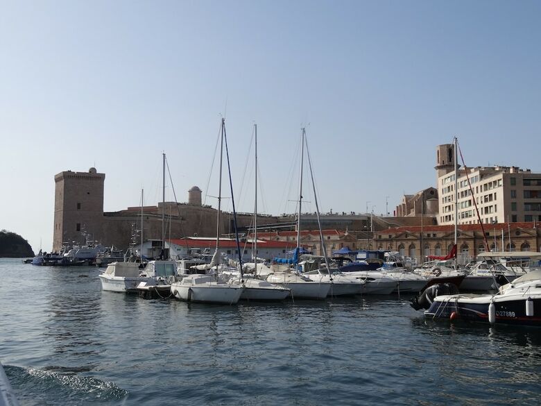 Apartamento G�te Du Panier 2000