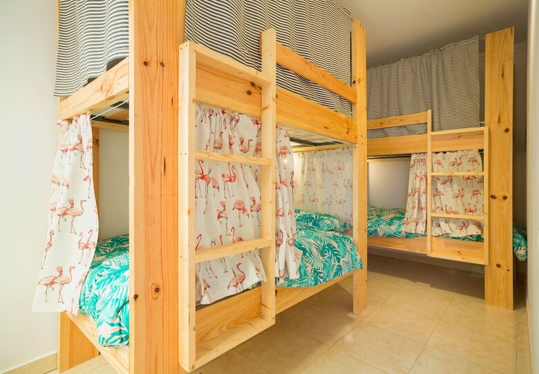 Hostal La Ventana Azul Hostel