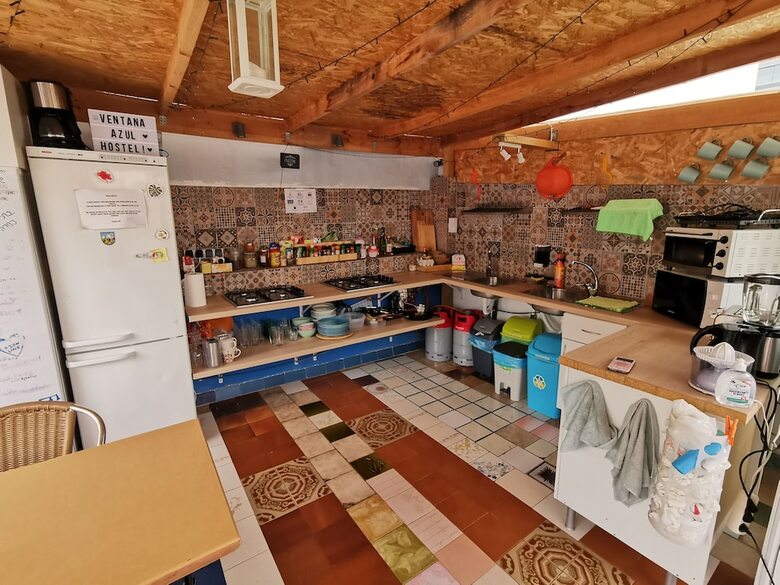 Hostal La Ventana Azul Hostel