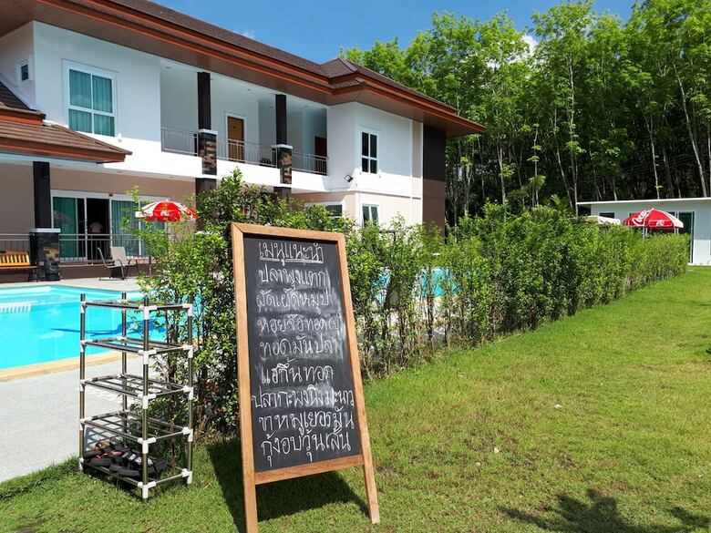 Hotel Pool House Lanska