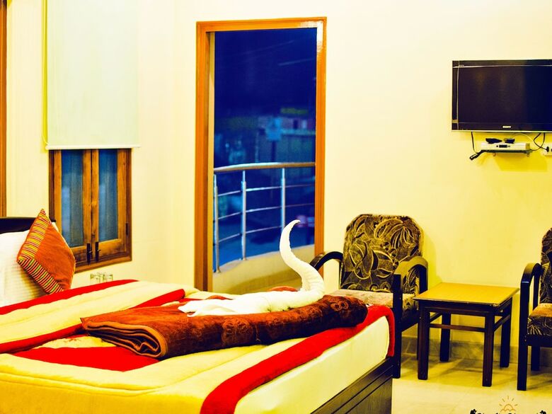 Hotel Shivalik River Retreat