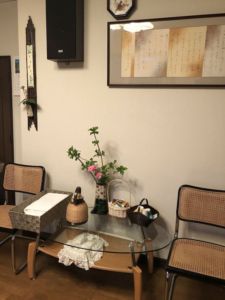 Hotel Guest House Chara