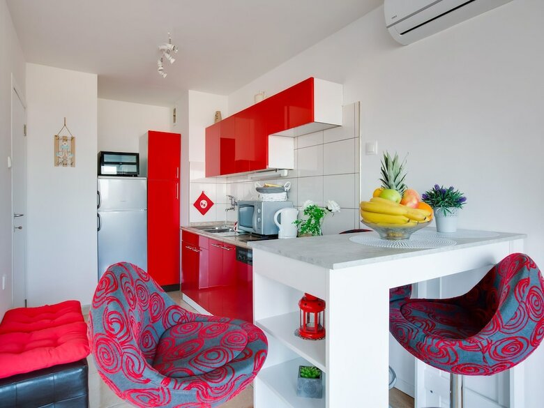 Studio Apartment In Zagreb With Lake Nearby