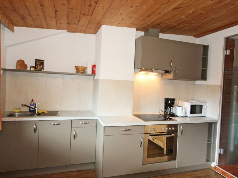 Modern Apartment With Sauna In Stumm Tyrol