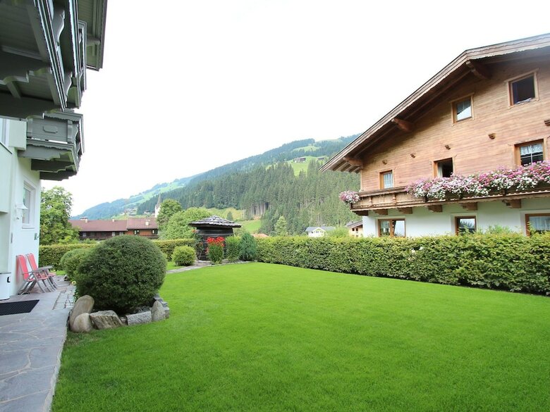 Comfortable Apartment With Garden, Ski Boot Heaters, Heating
