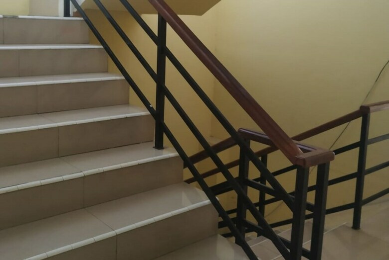 Hostal Oyo 2506 Prestige Residence 2