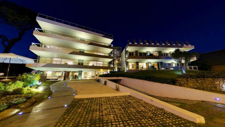 Baie Des Anges Apart Hotel & Spa