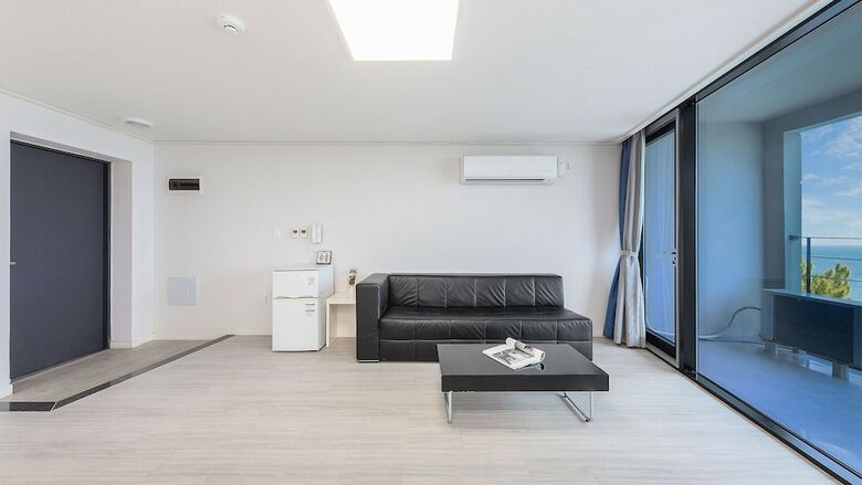 Hotel Uljin All Morning Pension