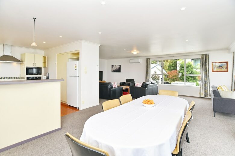 Panorama - Christchurch Holiday Homes