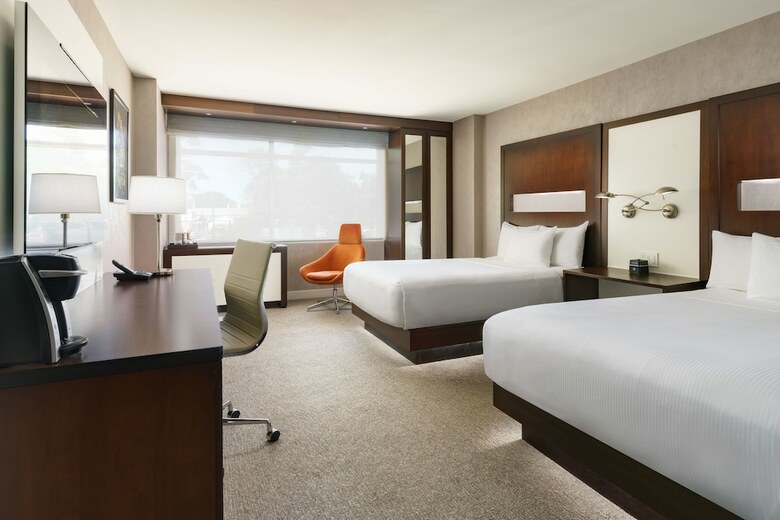 Hotel J House Greenwich