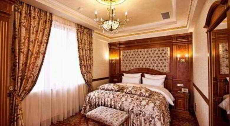 Multi Grand Hotel