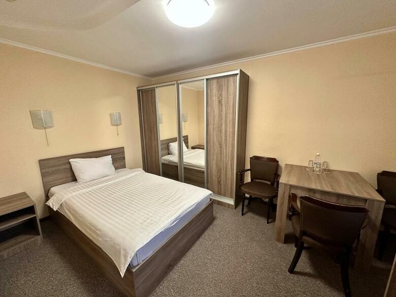 Hotel Yavir