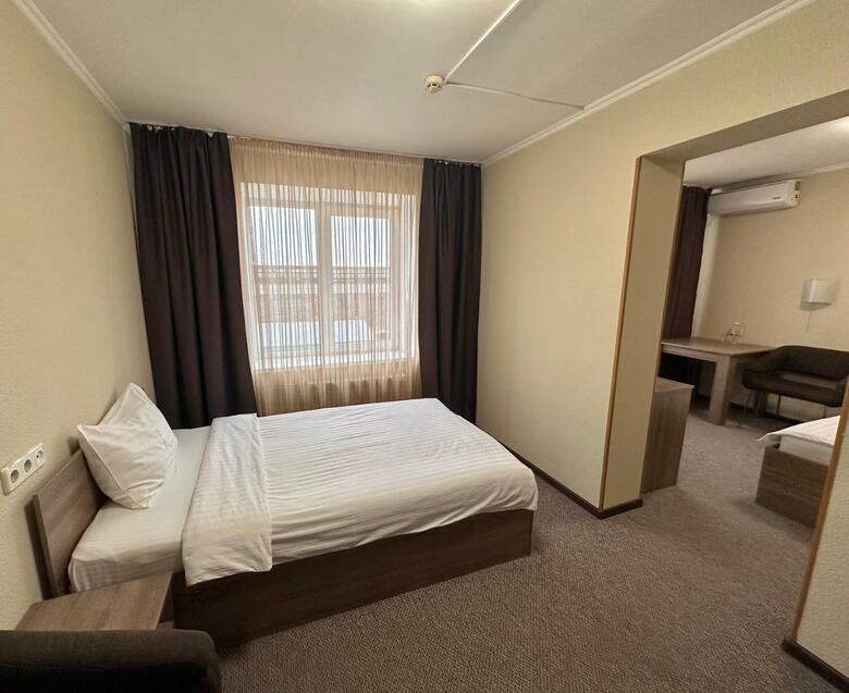 Hotel Yavir