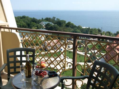 Arcadia Palace Apartments With Sea View