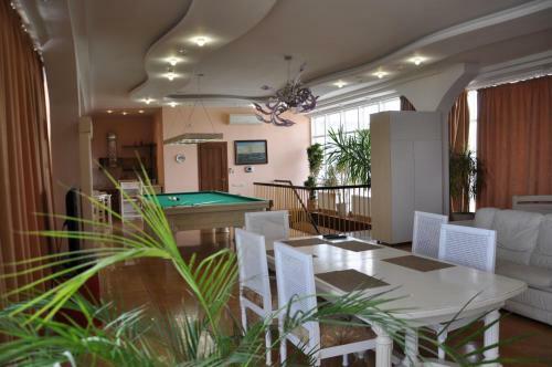Arcadia Palace Apartments With Sea View