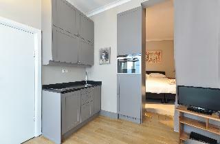 Apartamentos Be And Be Sablon 5