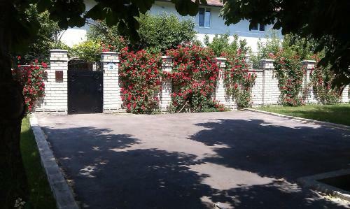 Apartamento Yuzhniy Dvorik