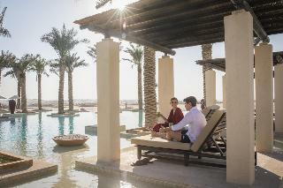 Hotel Jumeirah Al Wathba Desert Resort And Spa